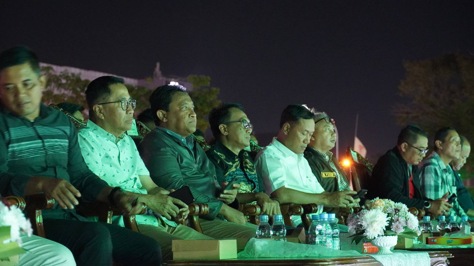 522967320 122235529856189312 7260744765196589681 N