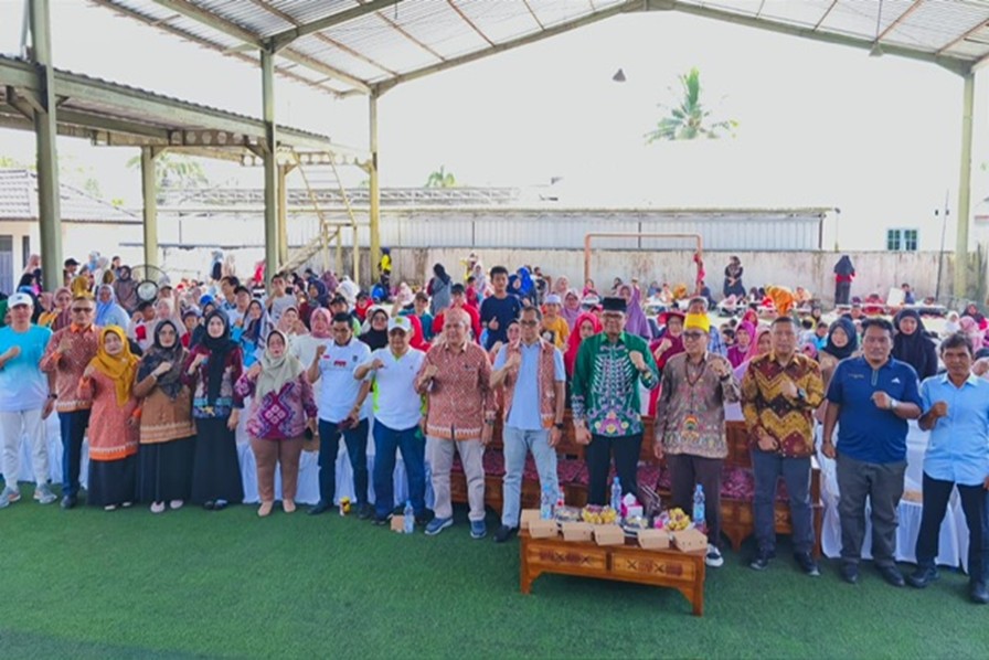 Gubernur Kalimantan Tengah H. Agustiar Sabran menyampaikan apresiasi kepada Kerukunan Keluarga Bakumpai (KKB) atas terselenggaranya peringatan HUT ke-80 Kemerdekaan Republik Indonesia, yang digelar di halaman Kantor Hasnur Group Palangka Raya