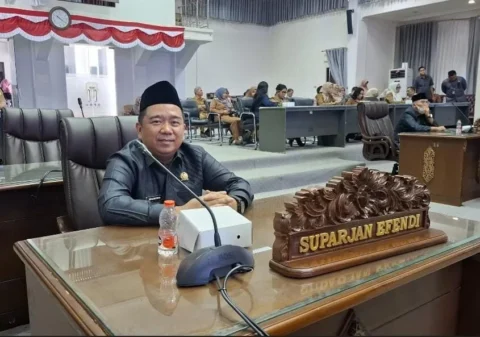 Gambar Whatsapp 2025 12 01 Pukul 17.44.09 682d2efc