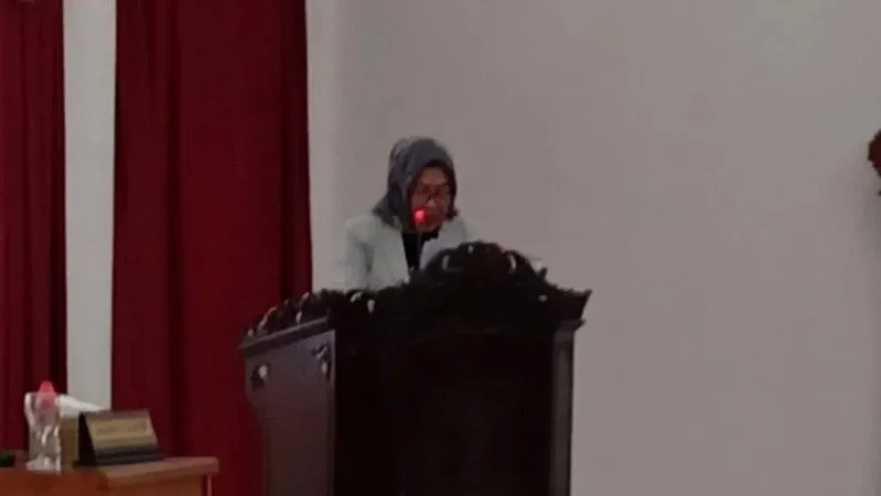Juru bicara Badan Pembentukan Peraturan Daerah (Bapemperda) DPRD Barsel, Hj. Ani Mahrita