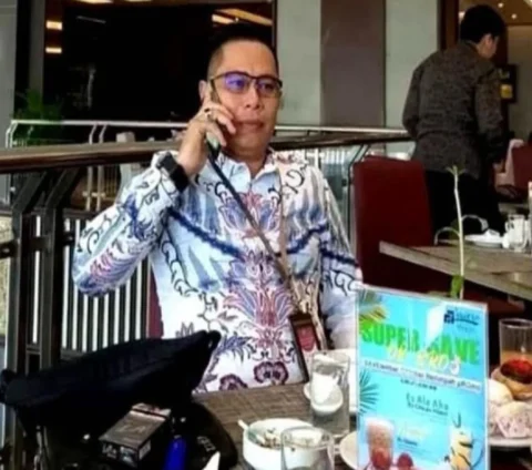 d1ee756f 94de 4970 9dad f8b6e5d6f8b3